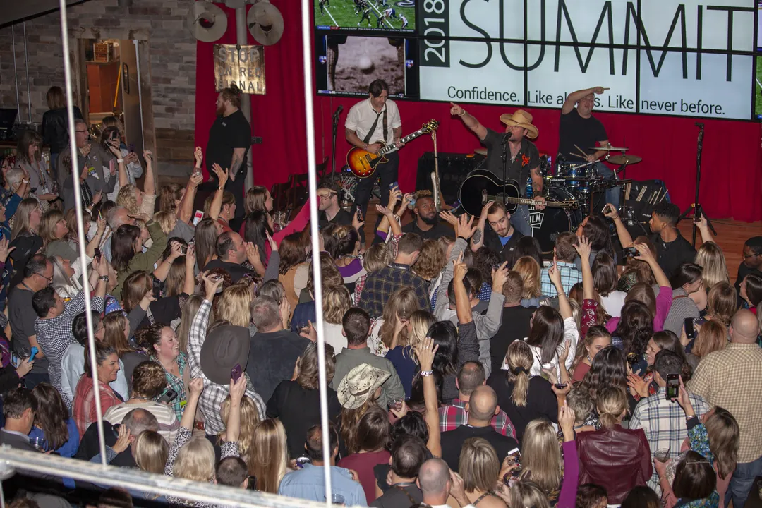 The Ultimate Aldean photo gallery image 15