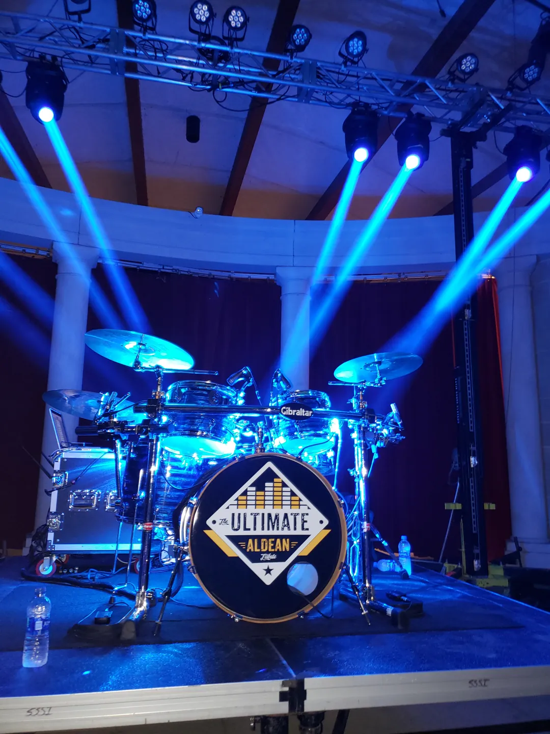 The Ultimate Aldean photo gallery image 21